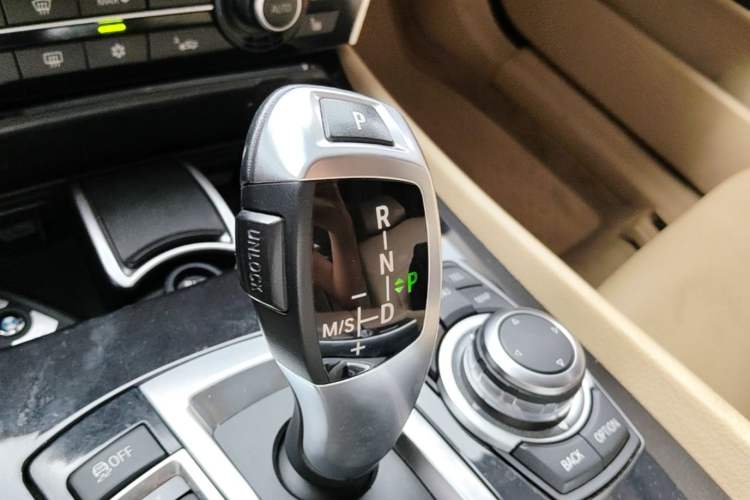Used BMW 5 Series GT  Gear Lever