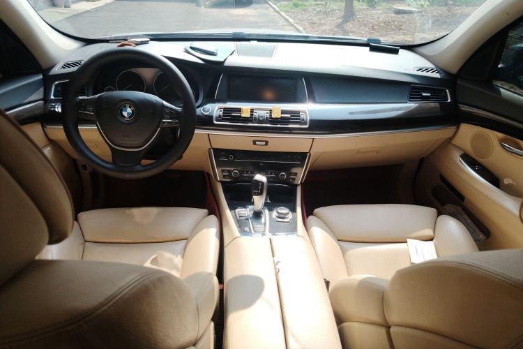 Used BMW 5 Series GT 2011 535i Elegant Edition Interior 2