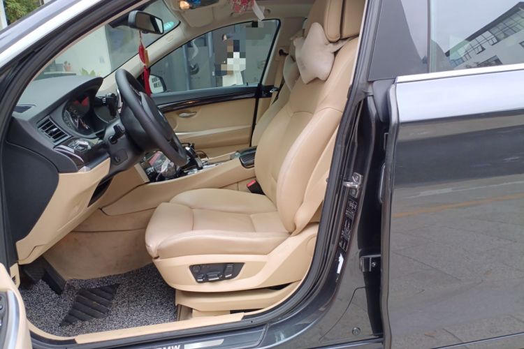 Used BMW 5 Series GT 2011 535i Elegant Edition Left Front Seat