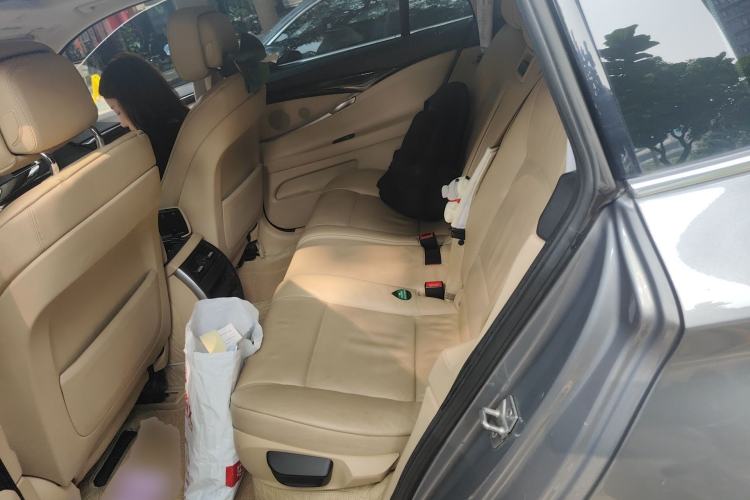 Used BMW 5 Series GT 2011 535i Elegant Edition Left Rear Seat