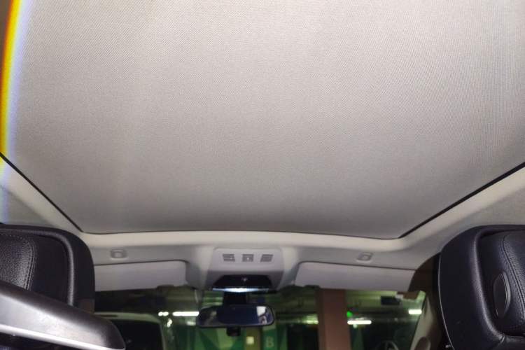 Used BMW 5 Series GT 2011 535i Elegant Edition Headliner