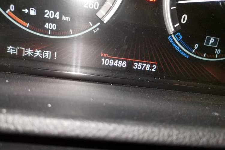 Used BMW 5 Series GT 2011 535i xDrive Luxury Edition Odometer Close Up