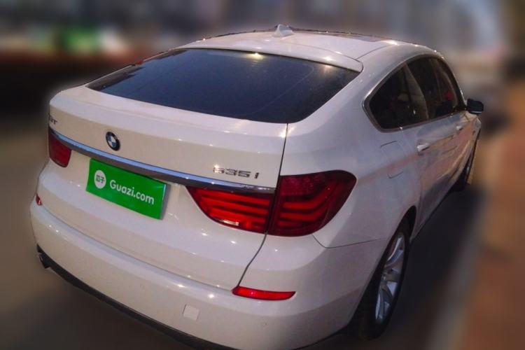 Used BMW 5 Series GT 2011 535i Elegant Edition Rear Right 45 Deg