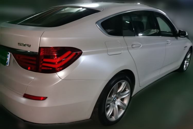 Used BMW 5 Series GT 2011 535i xDrive Luxury Edition Rear Right 45 Deg