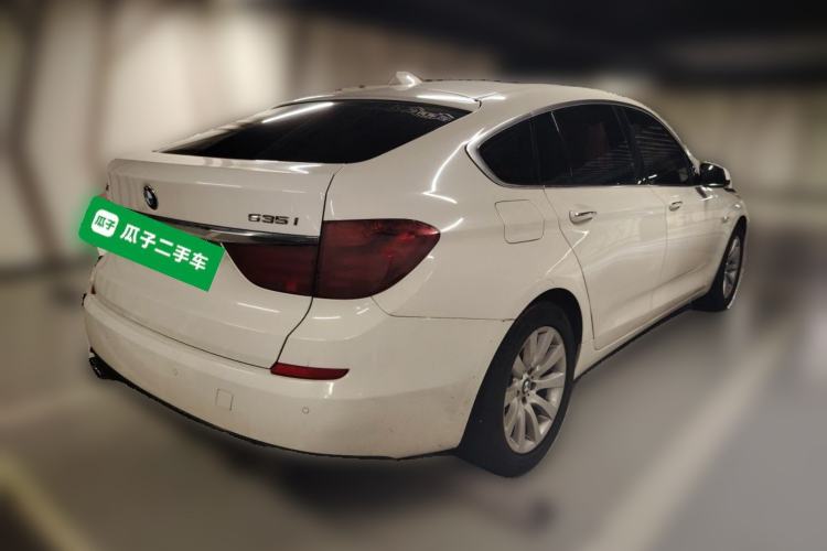 Used BMW 5 Series GT 2011 535i xDrive Luxury Edition Rear Right 45 Deg