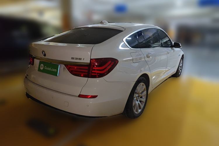 Used BMW 5 Series GT 2011 535i Elegant Edition Rear Right 45 Deg