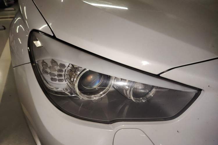 Used BMW 5 Series GT 2011 535i xDrive Luxury Edition Right Front Headlight