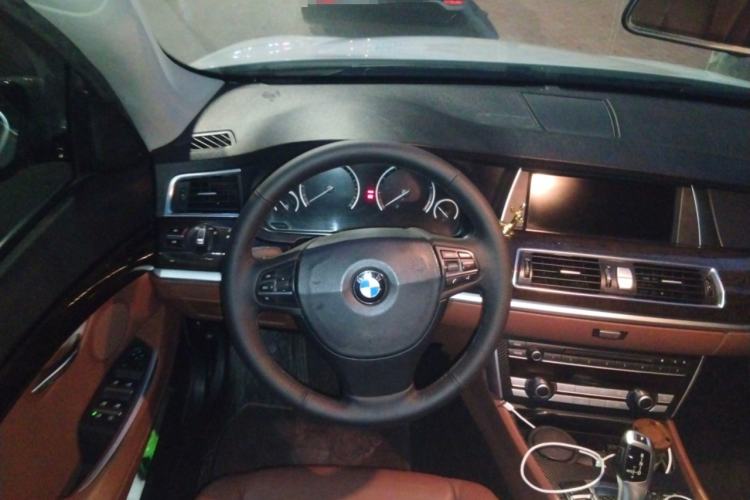 Used BMW 5 Series GT 2011 535i Elegant Edition Steering Wheel