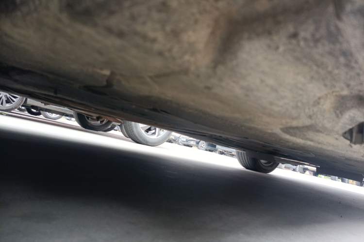 Used BMW 5 Series GT 2013 535i Leading Model Chassis Front Left
