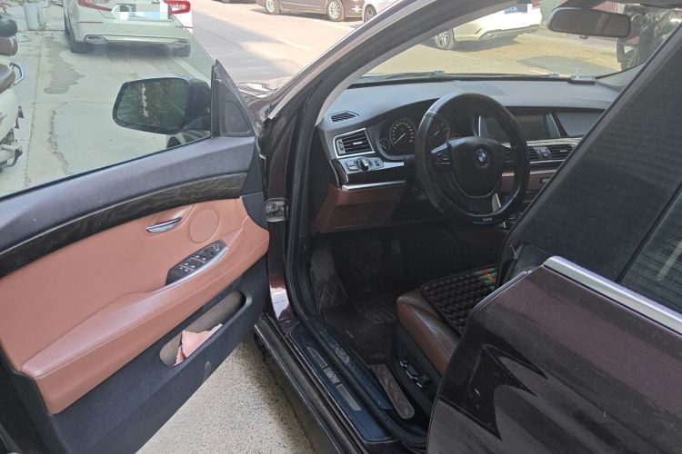 Used BMW 5 Series GT 2013 535i Leading Model Driver Seat