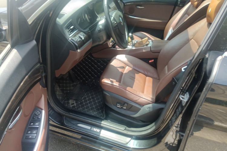 Used BMW 5 Series GT 2013 535i Elegant Edition Driver Seat