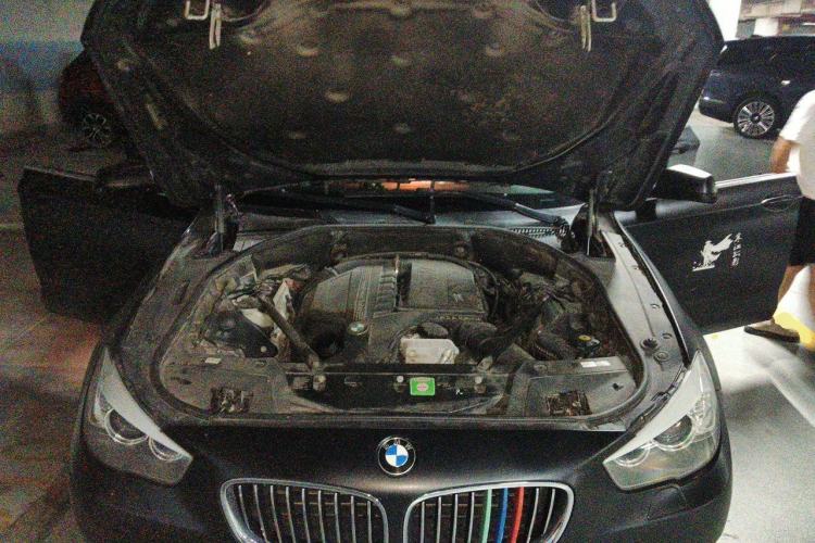 Used BMW 5 Series GT 2013 535i Elegant Edition Engine Bay