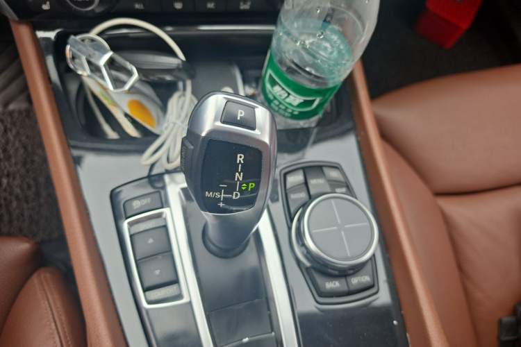 Used BMW 5 Series GT 2013 535i Leading Model Gear Lever