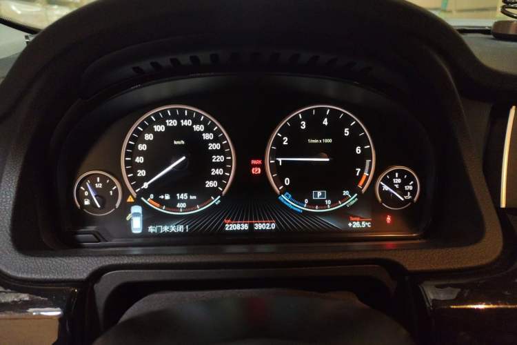 Used BMW 5 Series GT 2013 535i Leading Model Instrument Cluster