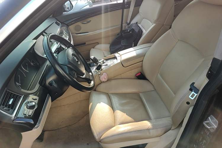 Used BMW 5 Series GT 2013 535i Leading Model Left Front Seat