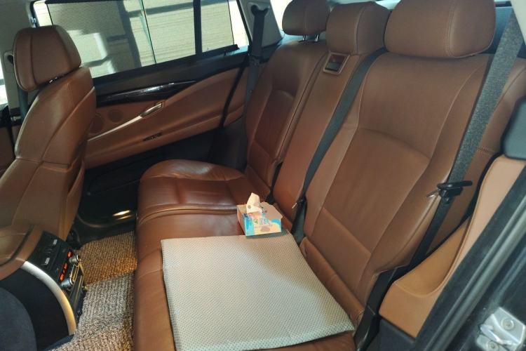 Used BMW 5 Series GT 2013 535i Leading Model Left Rear Seat
