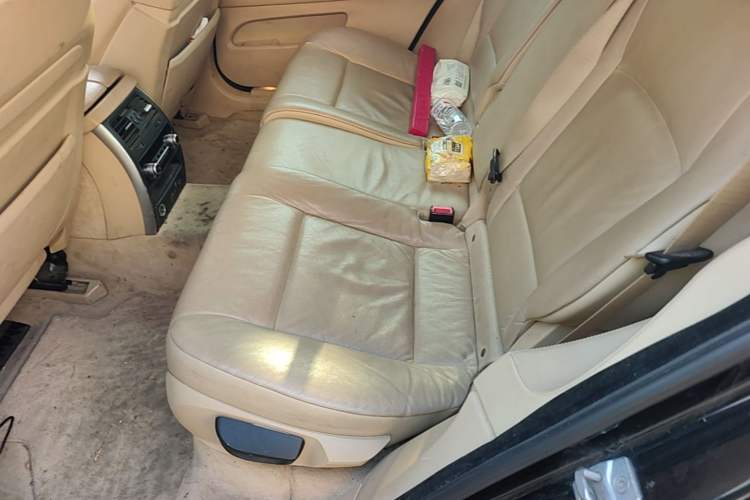 Used BMW 5 Series GT 2013 535i Leading Model Left Rear Seat