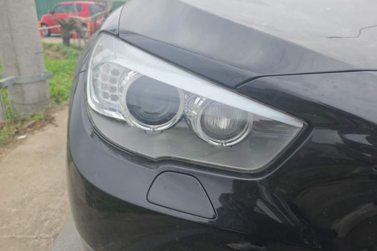 Used BMW 5 Series GT 2013 535i Leading Model Right Front Headlight