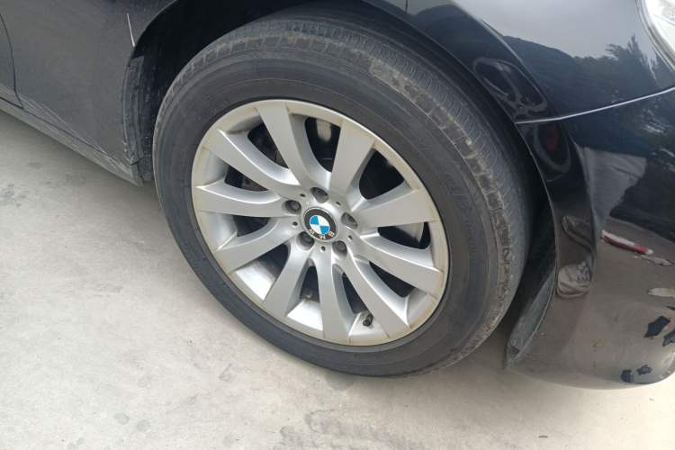 Used BMW 5 Series GT 2013 535i Leading Model Right Front Wheel Hub