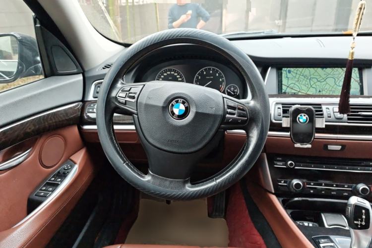 Used BMW 5 Series GT 2013 535i Elegant Edition Steering Wheel