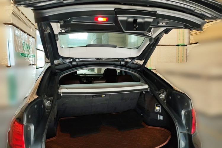 Used BMW 5 Series GT 2013 535i Leading Model Trunk
