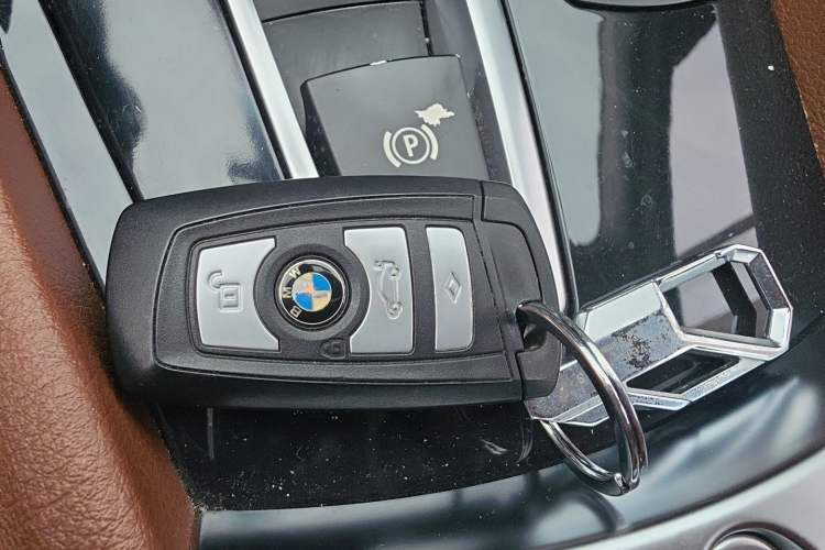 Used BMW 5 Series GT 2013 535i Leading Model Vehicle Key