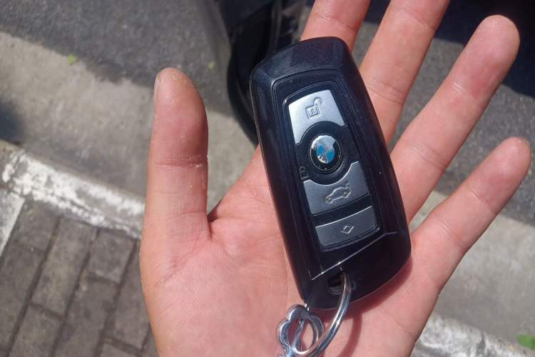 Used BMW 5 Series GT 2013 535i Elegant Edition Vehicle Key