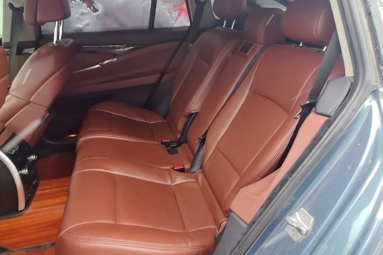 Used BMW 5 Series GT 2013 535i Leading Model Left Rear Seat