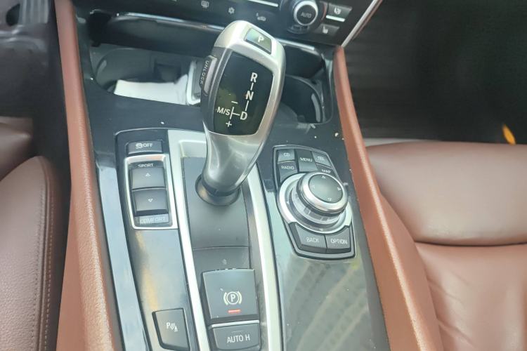 Used BMW 5 Series GT 2013 535i Leading Model Gear Lever