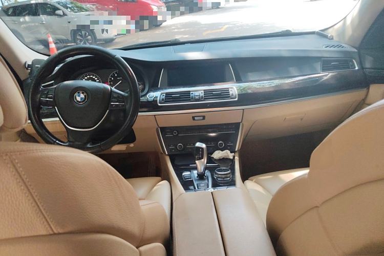 Used BMW 5 Series GT 2013 535i Leading Model Interior 2