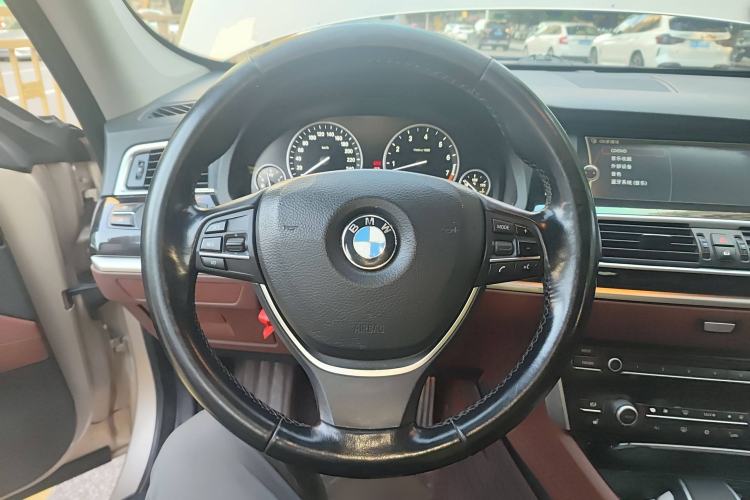 Used BMW 5 Series GT 2013 535i Leading Model Steering Wheel