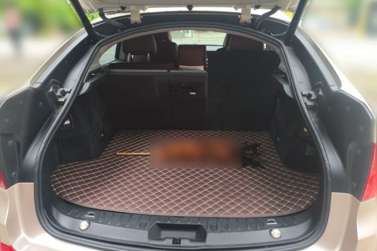 Used BMW 5 Series GT 2013 535i Leading Model Trunk