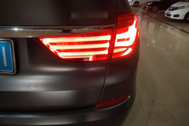 Used BMW 5 Series GT 2013 535i Elegant Edition Exterior 6