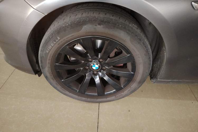 Used BMW 5 Series GT 2013 535i Elegant Edition Exterior 7