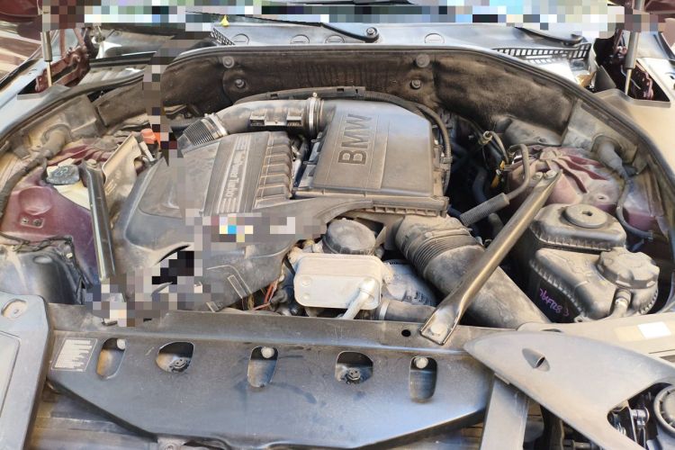 Used BMW 5 Series GT 2013 535i Luxury Edition Engine Bay Right