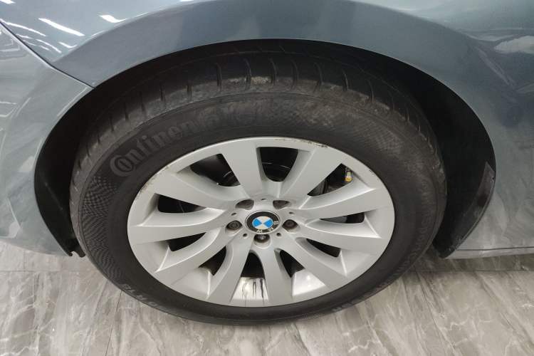 Used BMW 5 Series GT 2013 535i Elegant Edition Left Front Wheel Hub