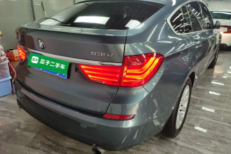 Used BMW 5 Series GT 2013 535i Elegant Edition Rear Right 45 Deg