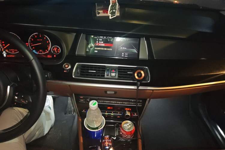 Used BMW 5 Series GT 2013 535i Elegant Edition Audio And AC Panel