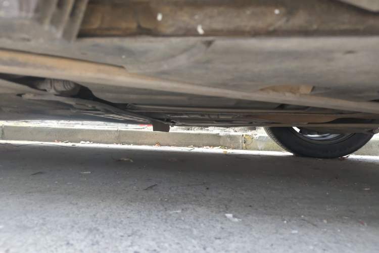 Used BMW 5 Series GT 2013 535i Elegant Edition Chassis Rear Left