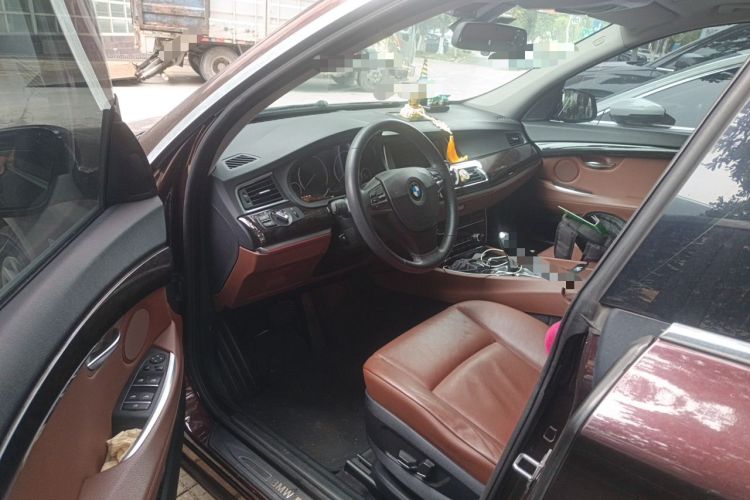 Used BMW 5 Series GT 2013 535i Elegant Edition Driver Seat
