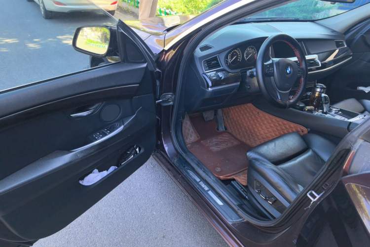 Used BMW 5 Series GT 2013 535i Leading Model Driver Seat