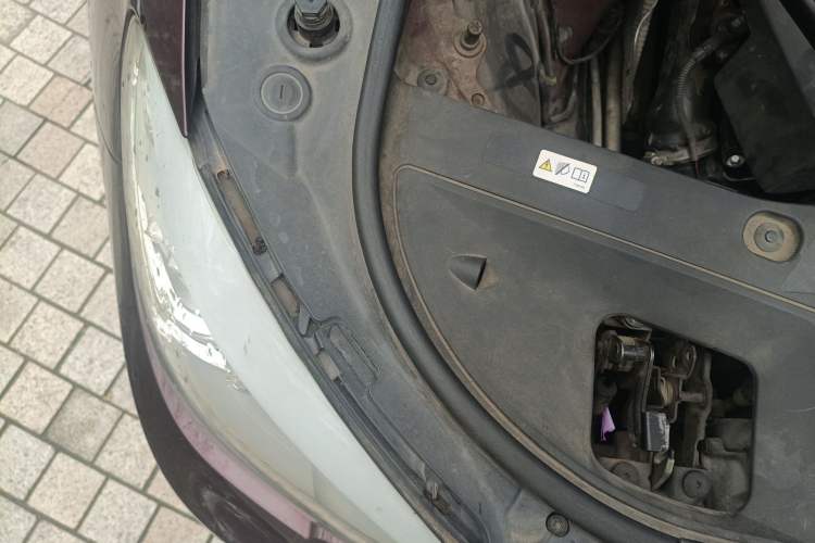 Used BMW 5 Series GT 2013 535i Elegant Edition Engine Bay Right