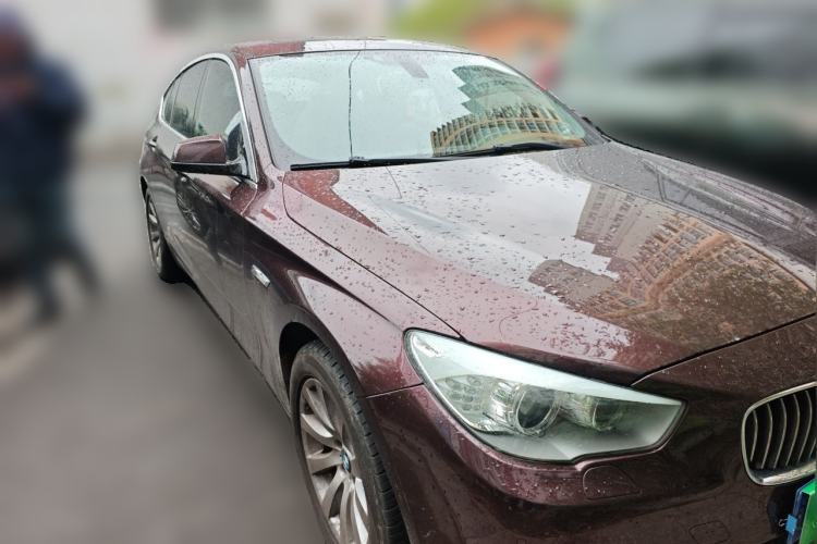 Used BMW 5 Series GT 2013 535i Elegant Edition Front Right 45 Deg