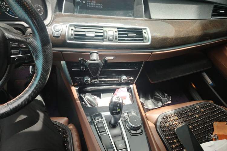 Used BMW 5 Series GT 2013 535i Leading Model Gear Lever