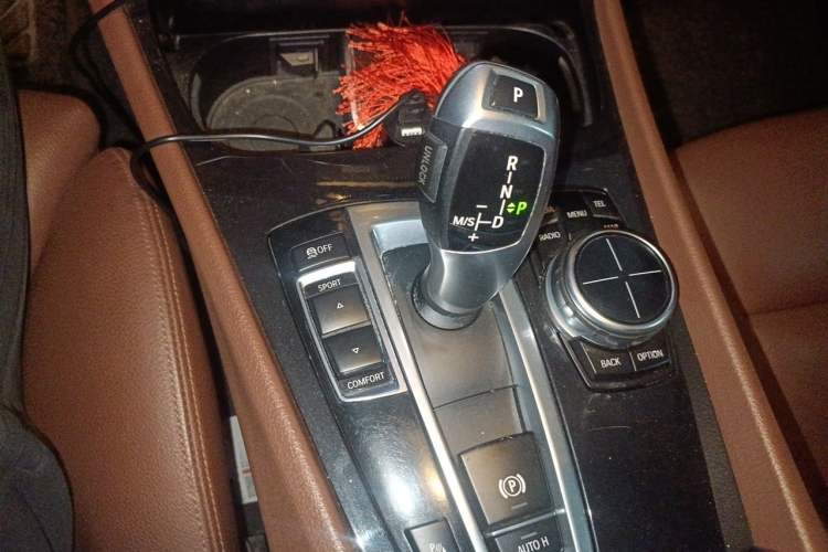 Used BMW 5 Series GT 2013 535i Leading Model Gear Lever