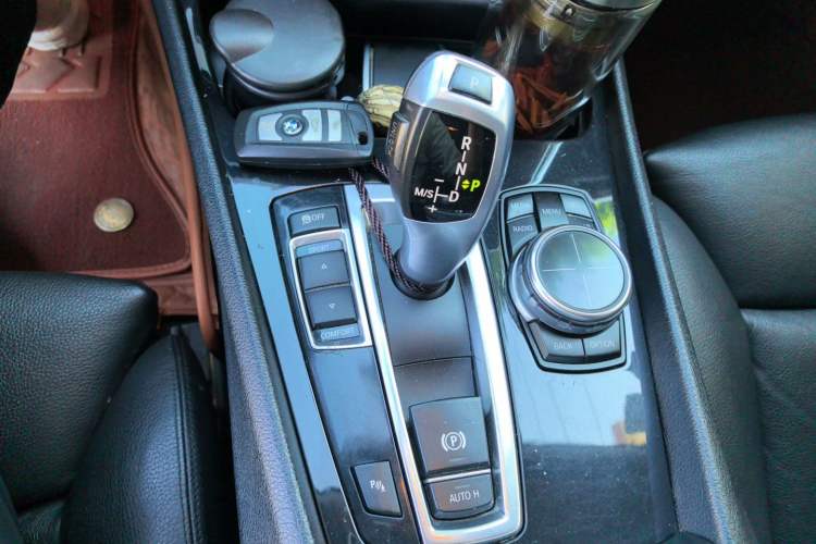Used BMW 5 Series GT 2013 535i Leading Model Gear Lever