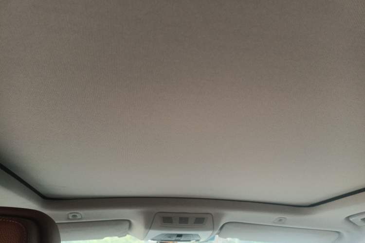 Used BMW 5 Series GT 2013 535i Elegant Edition Headliner