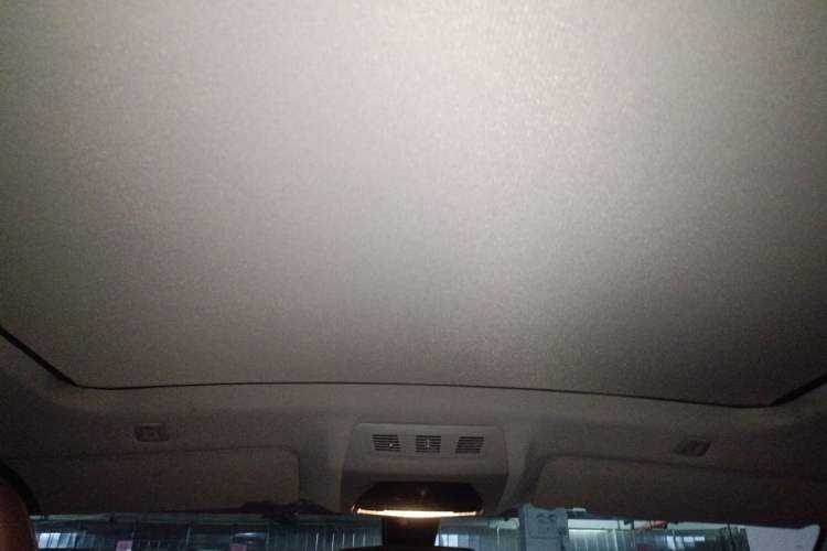 Used BMW 5 Series GT 2013 535i Leading Model Headliner