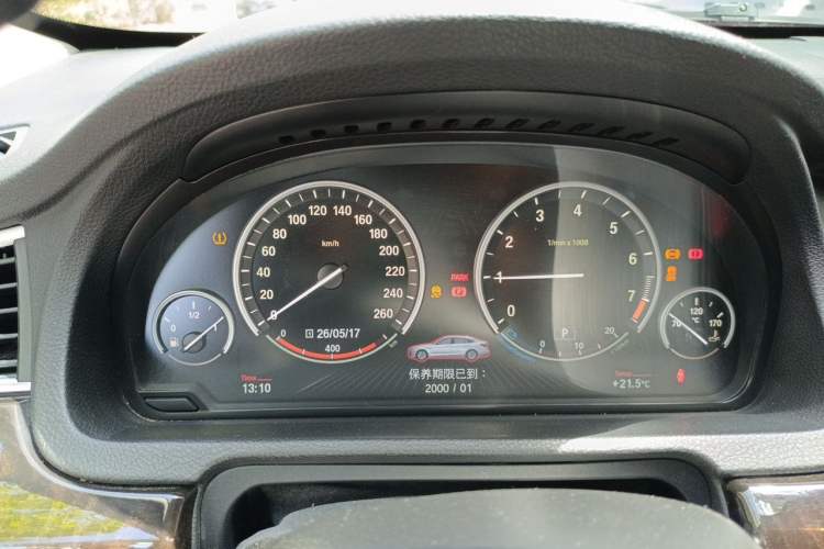 Used BMW 5 Series GT 2013 535i Elegant Edition Instrument Cluster