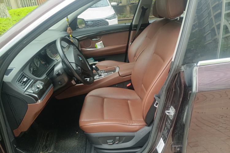 Used BMW 5 Series GT 2013 535i Elegant Edition Left Front Seat
